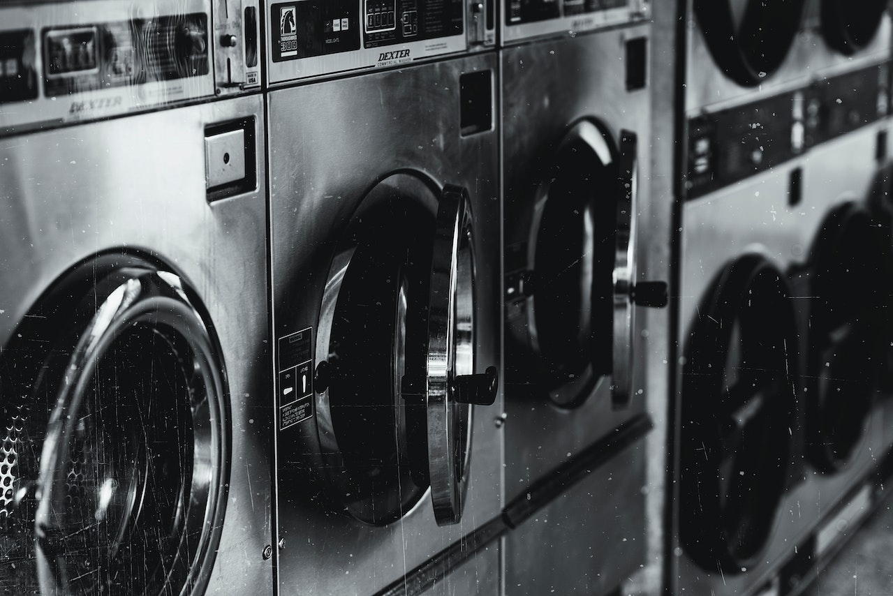 Laundry machines - Congress Increases Incentives for Whistleblowers Reporting Violations of the Anti-Money Laundering Act and Incentives