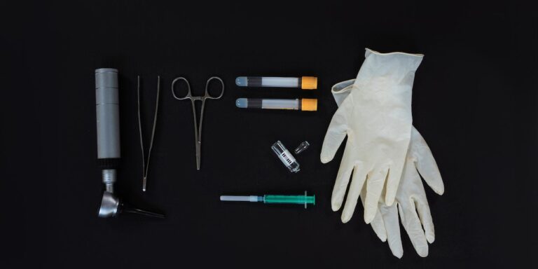 Plastic surgeon's kit, representing plastic Surgery Whistleblowers lead to large payout